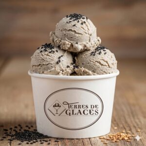 Glace artisanale bretonne au sésame noir